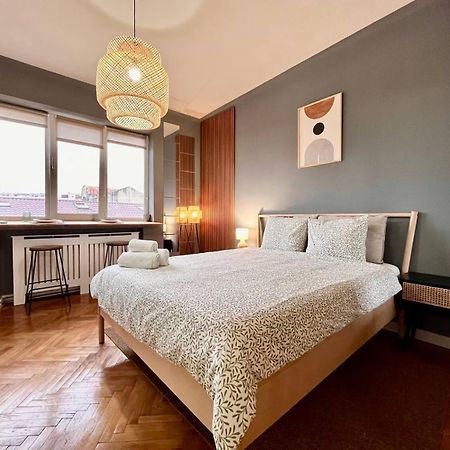Woodie Studio With Premium Comfort By Piata Unirii Bucureşti Ngoại thất bức ảnh