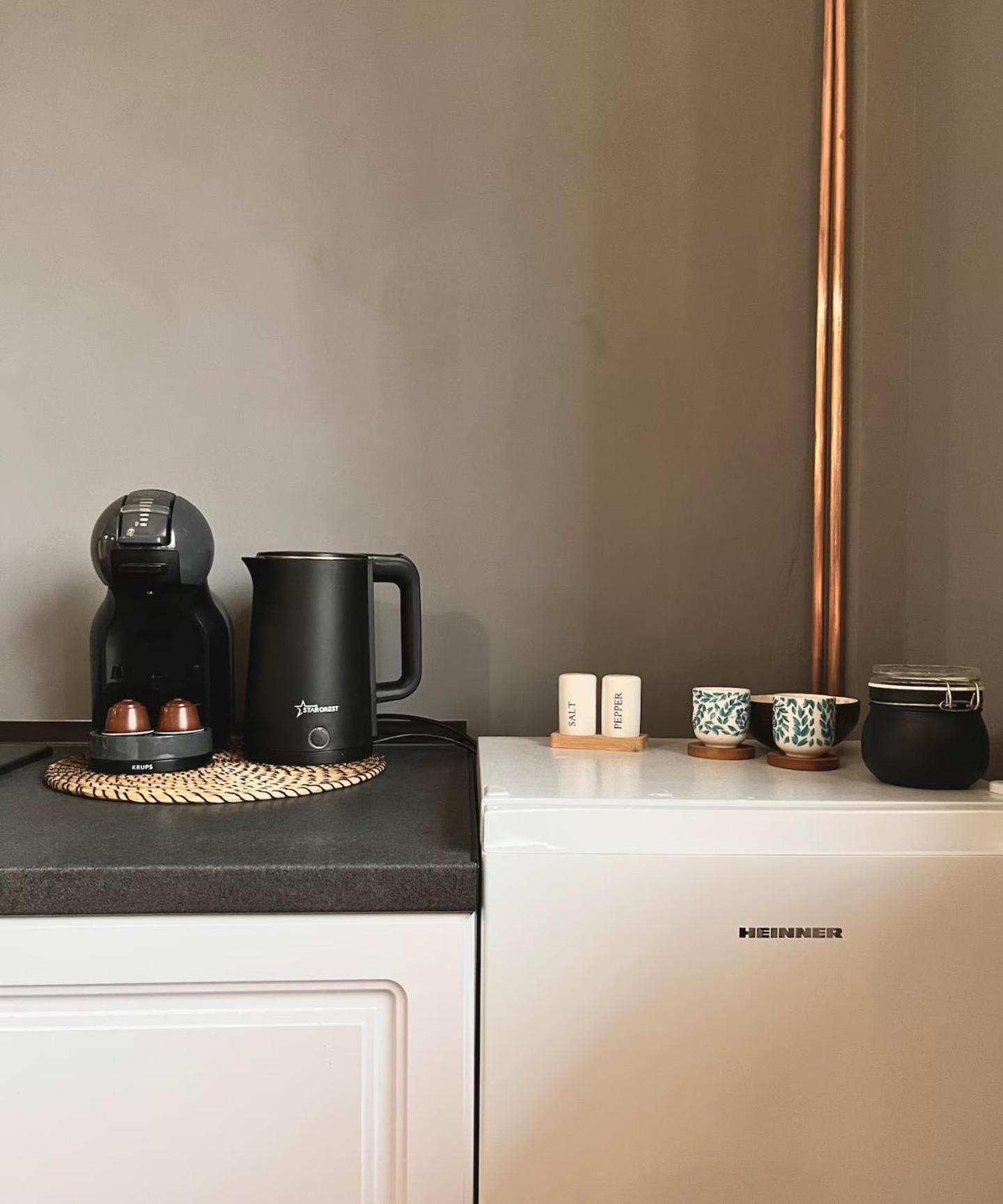 Woodie Studio With Premium Comfort By Piata Unirii Bucureşti Ngoại thất bức ảnh
